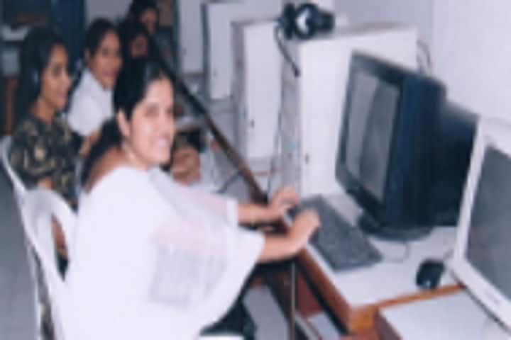 SKR Degree and PG College for Women, Rajahmundry campus photo 4