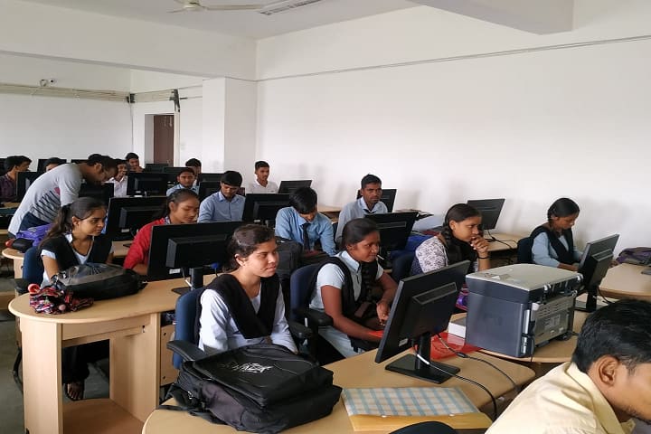 GEC Banka campus photo 3