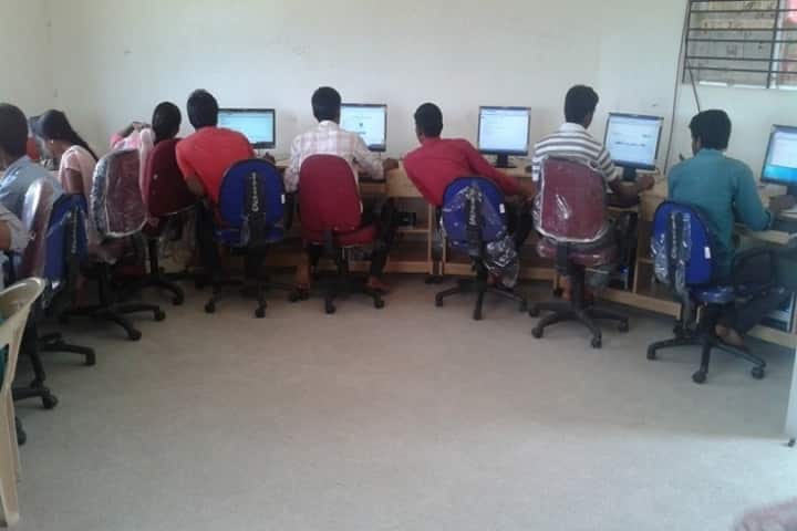 Government First Grade College, Malavalli campus photo 6