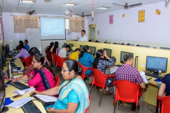Shri Gosar Hansraj Gosrani Commerce English Medium and Shri DD Nagda BBA College, Jamnagar campus photo 6
