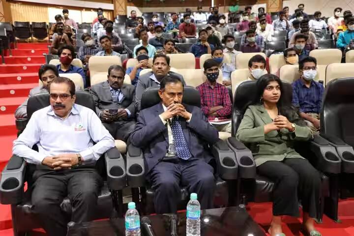 School of Commerce and Management, Mohan Babu University, Tirupati campus photo 4