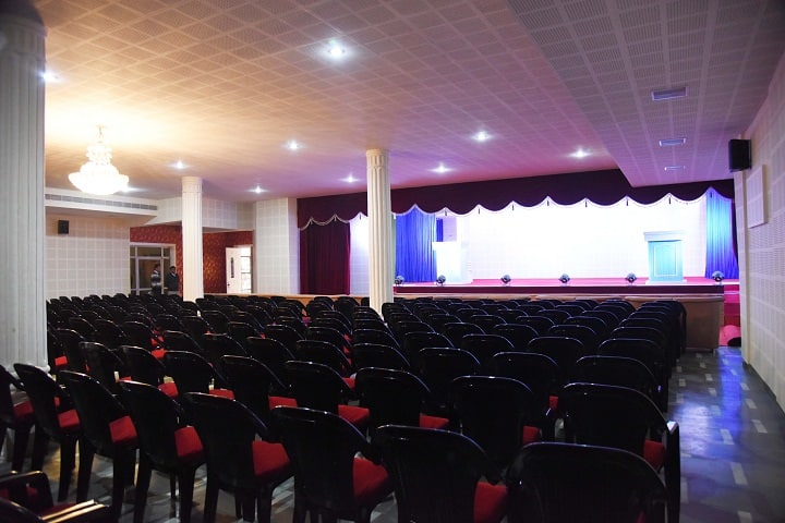 SCM Lucknow campus photo 2