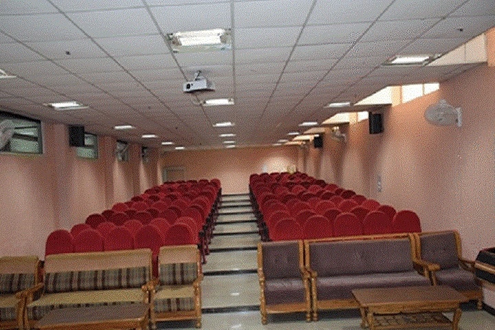 IIMT College of Pharmacy, Greater Noida campus photo 2
