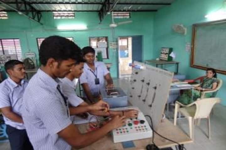 Hanagal Sri Kumareshwara Polytechnic, Bellary campus photo 4