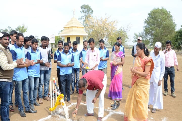 Indira Institute of Diploma Engineering, Solapur campus photo 2