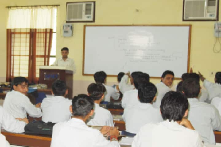 Saraswati Institute of Management and Technology, Gadarpur campus photo 2