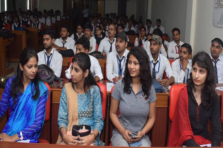 Saraswati Higher Education and Technical School of Business, Varanasi campus photo 2