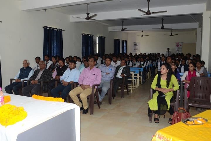 Saraswati Higher Education and Technical School of Business, Varanasi campus photo 6