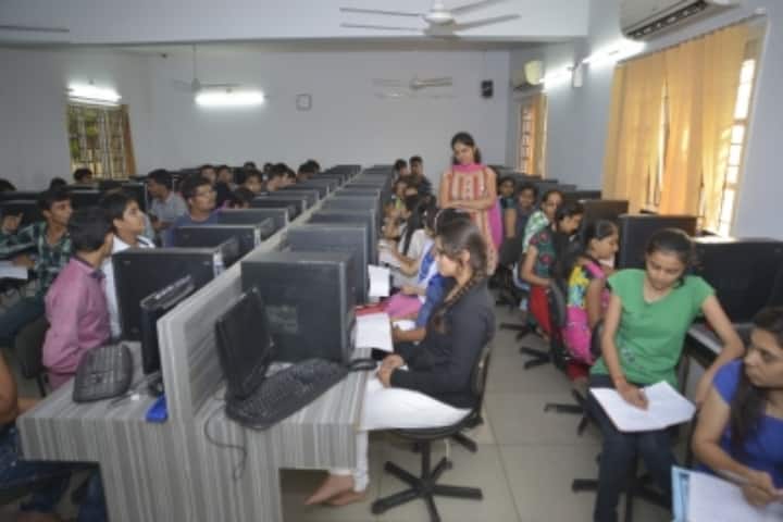 Sanskar Institute of Management and Information Technology, Kutch campus photo 3
