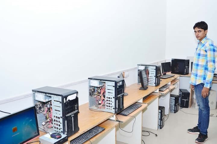 Govindam Polytechnic College, Sikar campus photo 5