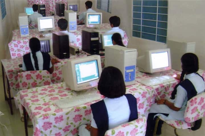 Rajeev Gandhi Girls College, Tonk campus photo 3