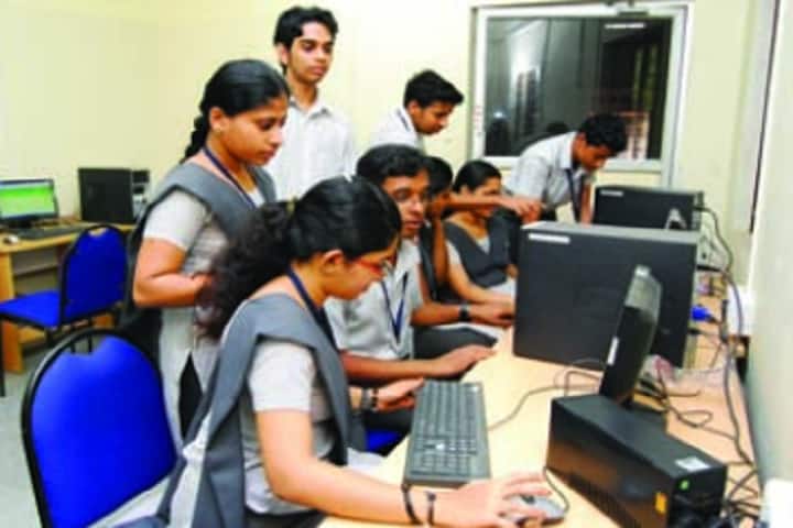 Poomulli Neelakandan Namboodiripad Memorial Ayurveda Medical College, Cheruthuruthy campus photo 3