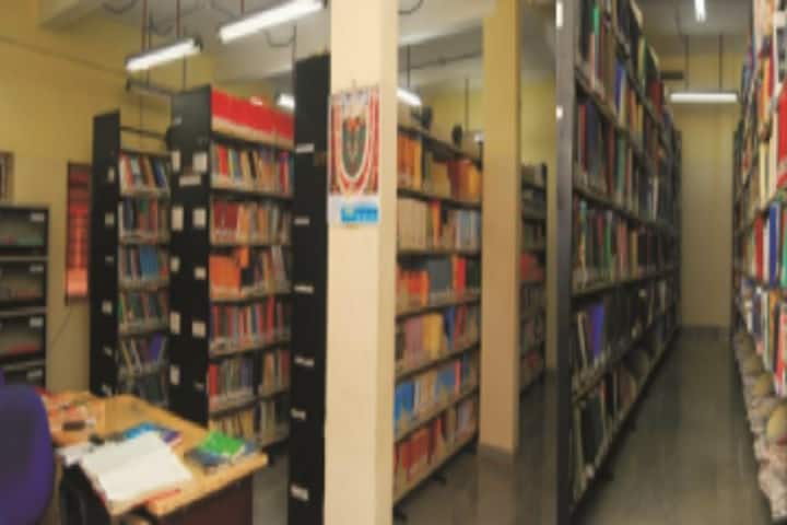 Poomulli Neelakandan Namboodiripad Memorial Ayurveda Medical College, Cheruthuruthy campus photo 4
