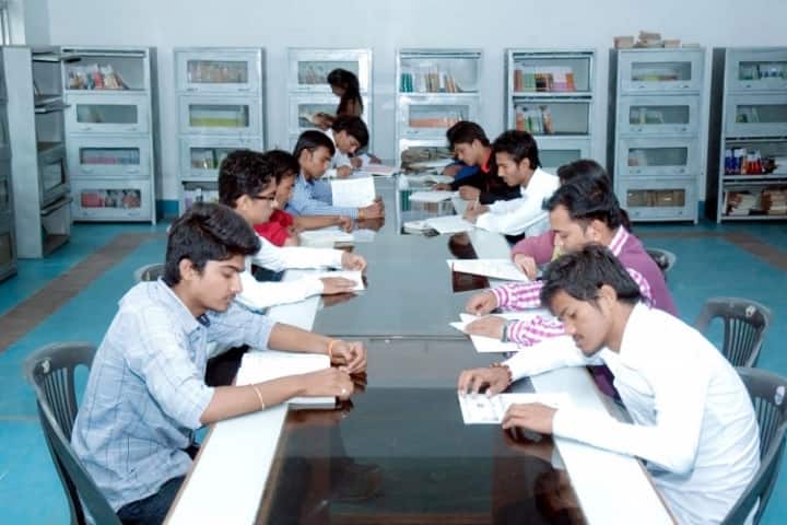 Royal Institute of Management and Advanced Studies, Ratlam campus photo 4