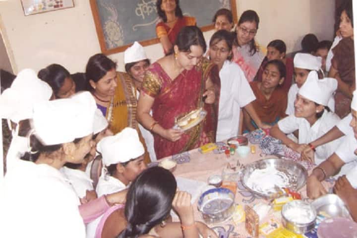 Shreemati Ratnaprabhadevi Mohite Patil College of Home Science for Women, Akluj campus photo 2