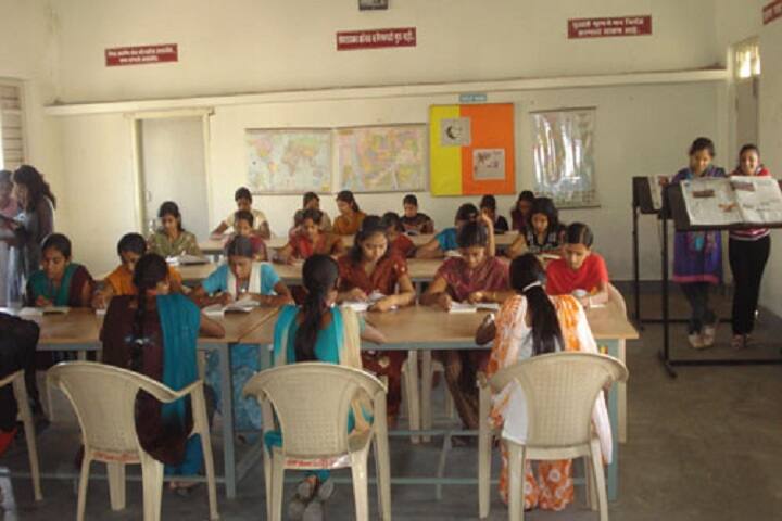 Shreemati Ratnaprabhadevi Mohite Patil College of Home Science for Women, Akluj campus photo 6