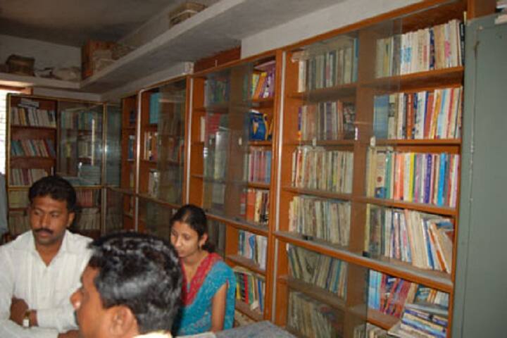 MHM Arts and Commerce College, Solapur campus photo 6