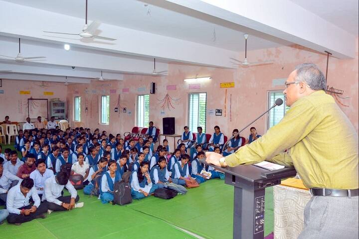 Yeshwant Mahavidyalaya, Seloo campus photo 5