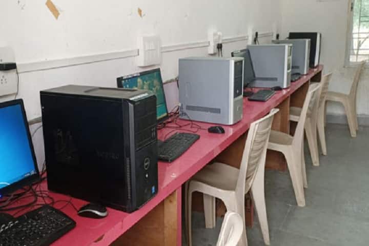 Jijamata Kala Mahavidyalaya, Darwha campus photo 3