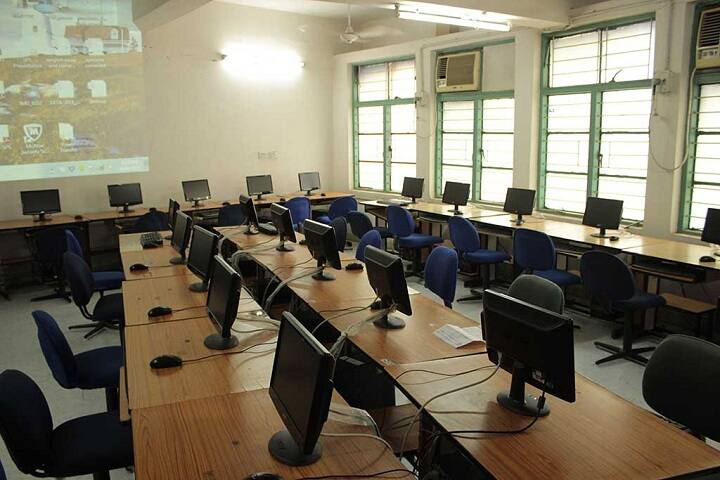 RITEE Business School, Raipur campus photo 5