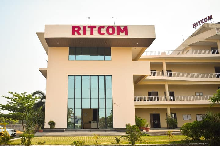 RITEE College of Management, Raipur campus photo 3