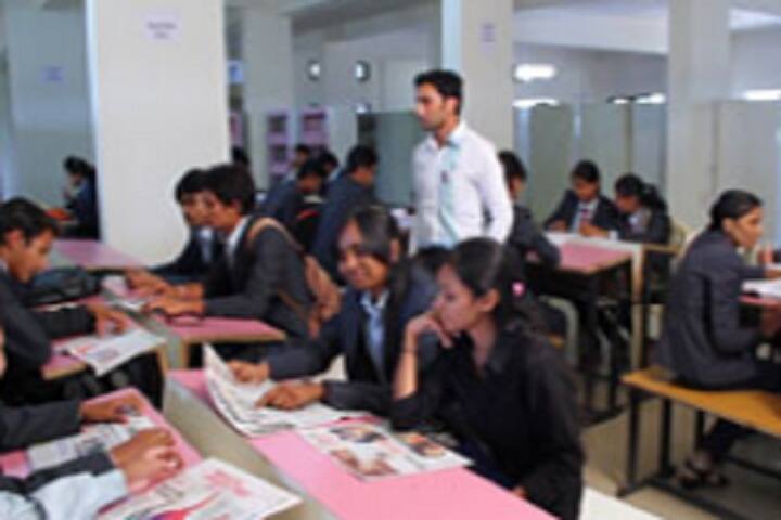 Renaissance Institute of Management Studies, Chandrapur campus photo 3