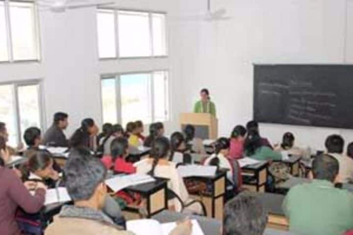 Rayat Institute of Management, Railmajra campus photo 6