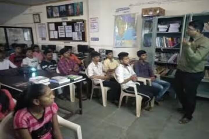 JB Sawant Education Society's Tikambhai Metha Commerce College, Mangaon campus photo 2