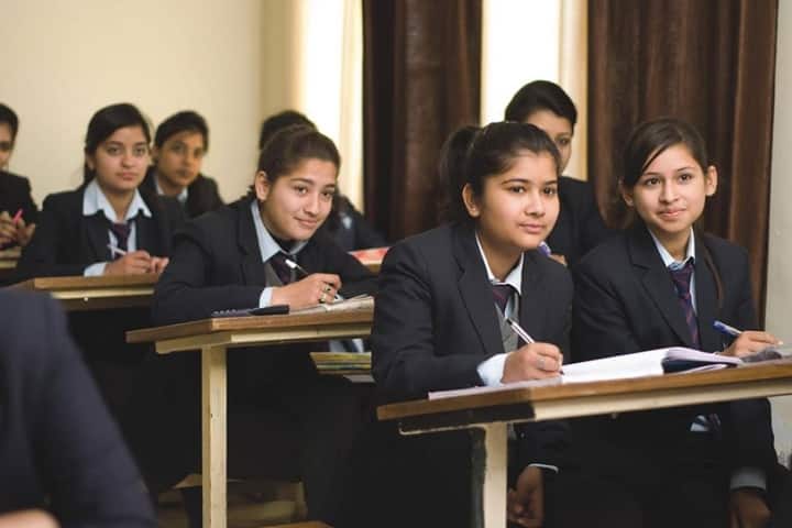GRD Girls Degree College, Dehradun campus photo 4