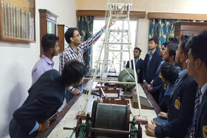 Pemiya Rishikesh Institute of Technology, Dhanbad campus photo 2