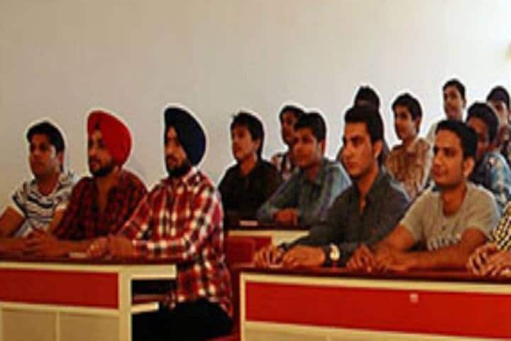 Radical Business School, Amritsar campus photo 3