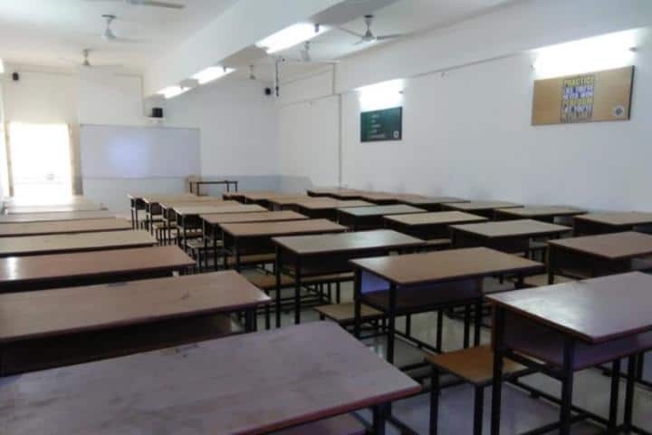 Priyadarshini Lokmanya Tilak Institute of Management Studies and Research, Nagpur campus photo 3