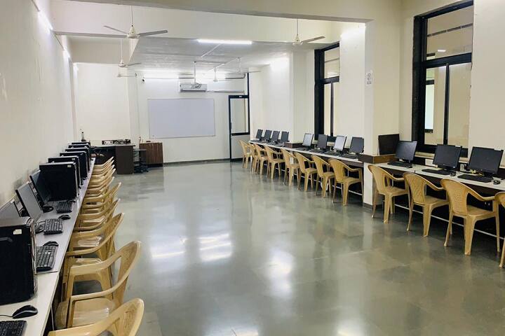 Khyati School of Business Administration, Ahmedabad campus photo 3