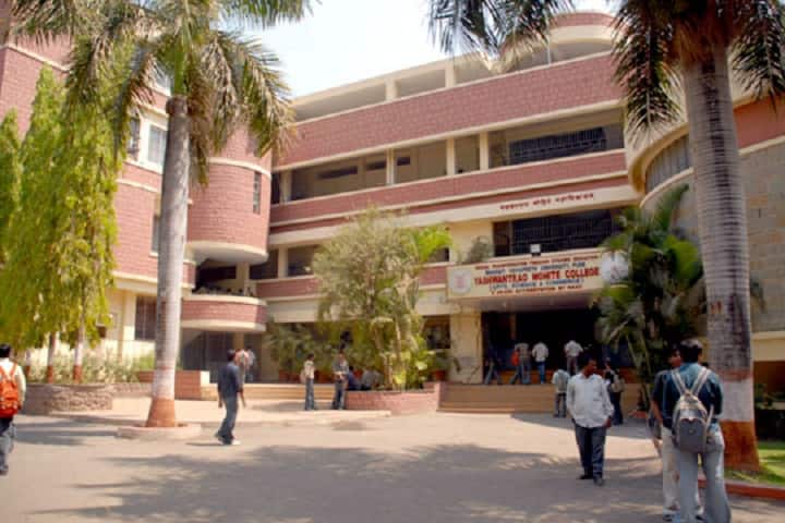 Yashwantrao Mohite College of Arts Science and Commerce, Pune campus photo 2