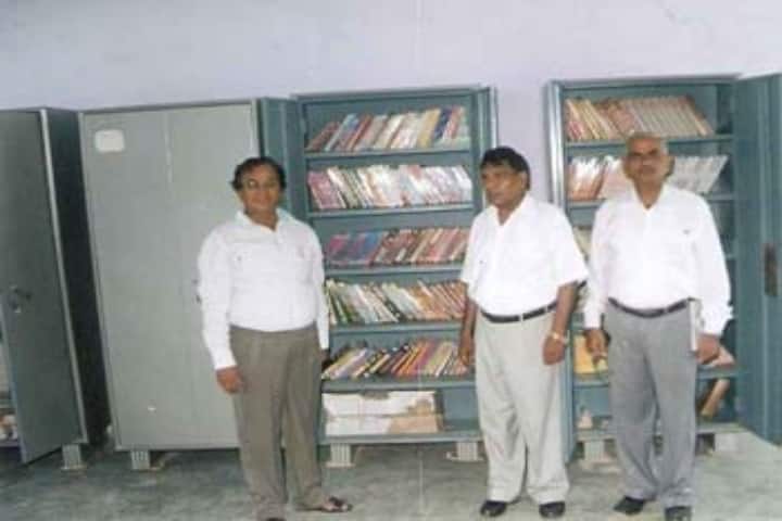 Ramwati Raj Bahadur Degree College, Etawah campus photo 2
