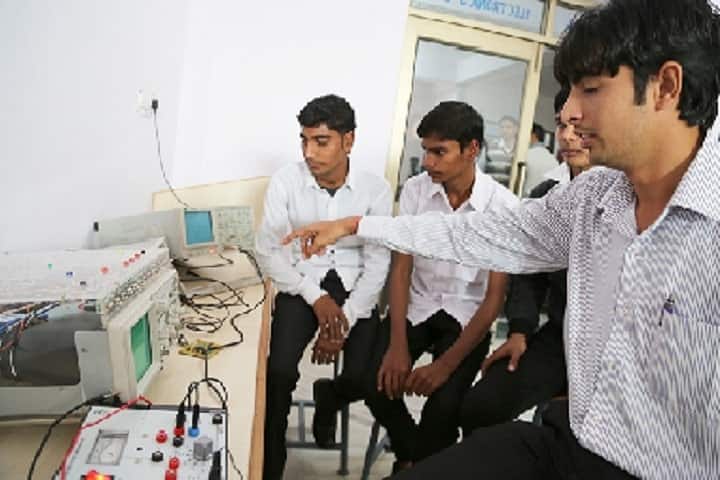Yaduvanshi College of Engineering and Technology, Sohali campus photo 4