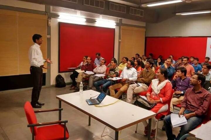 Param Institute of Management and Research, Jamnagar campus photo 5