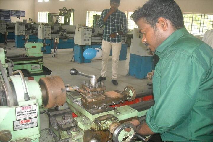 Sembodai Rukmani Varatharajan Engineering College, Nagapattinam campus photo 4