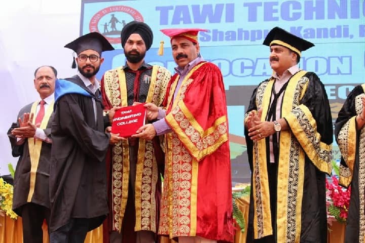 Tawi Engineering College, Pathankot campus photo 6