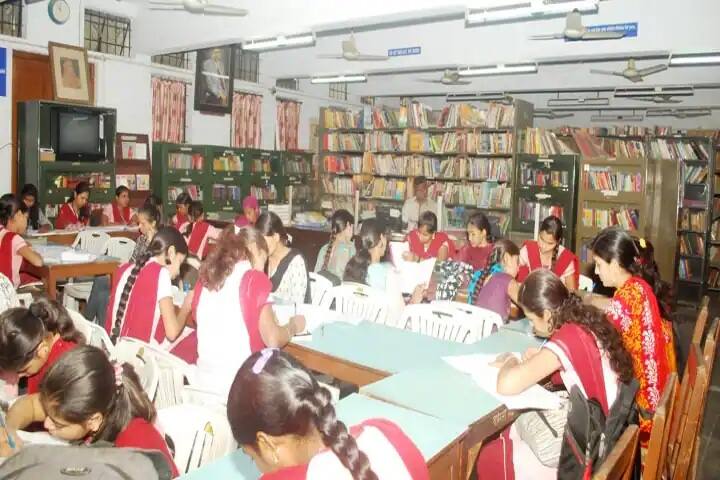 Shrimati Binzani Mahila Mahavidyala, Nagpur campus photo 5