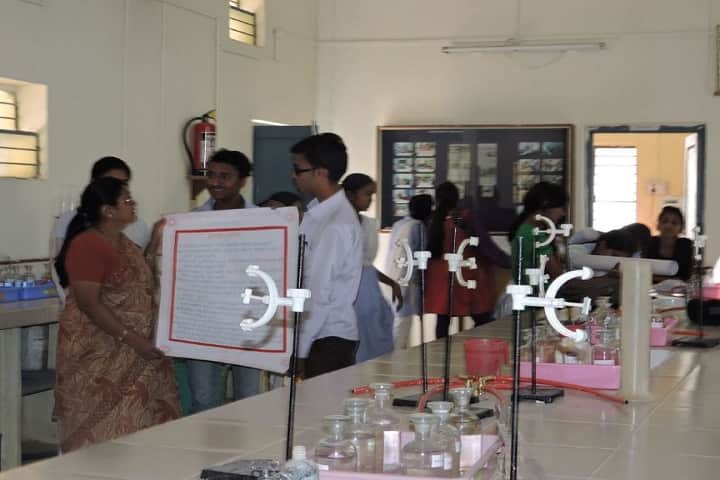 Matoshree Vimalabai Deshmukh Mahavidyalaya, Amravati campus photo 3