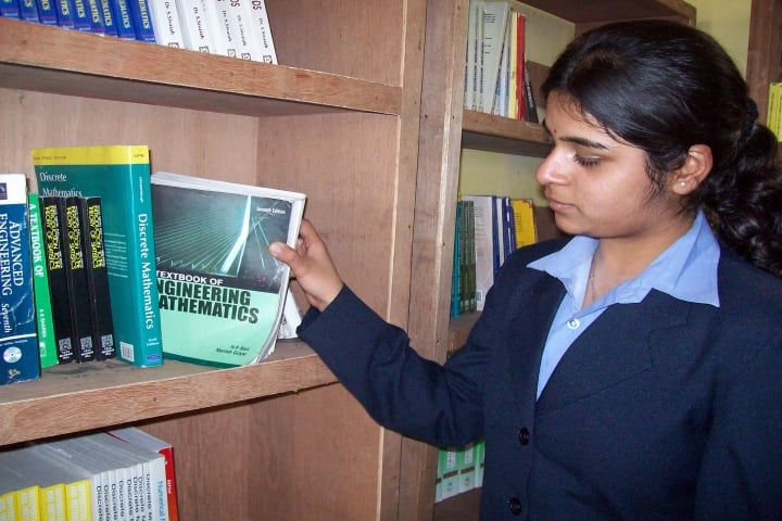 Shree Siddhivinayak Group of Institutions, Bilaspur campus photo 4