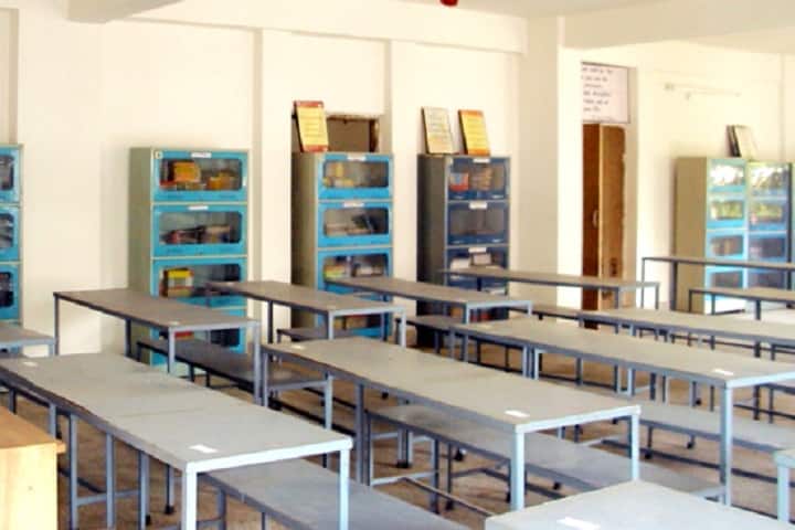Mahatma Gandhi College, Raipur campus photo 2