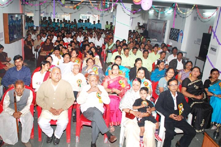 Mahatma Gandhi College, Raipur campus photo 6