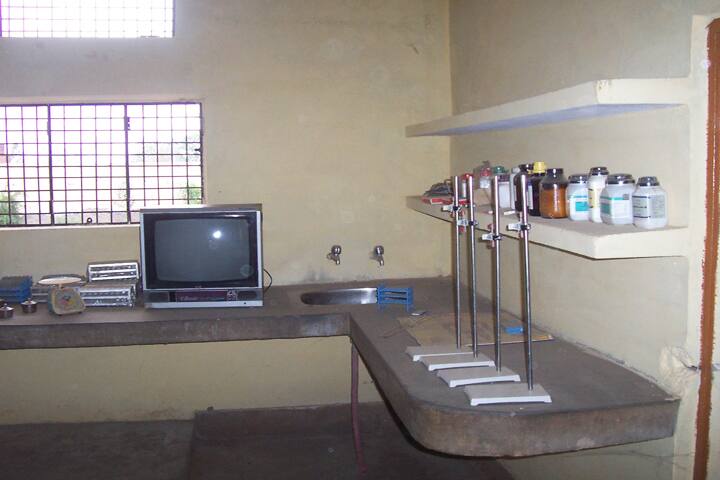 Rajaa Prem Singh Shiksha Mahavidyalaya, Bahraich campus photo 3