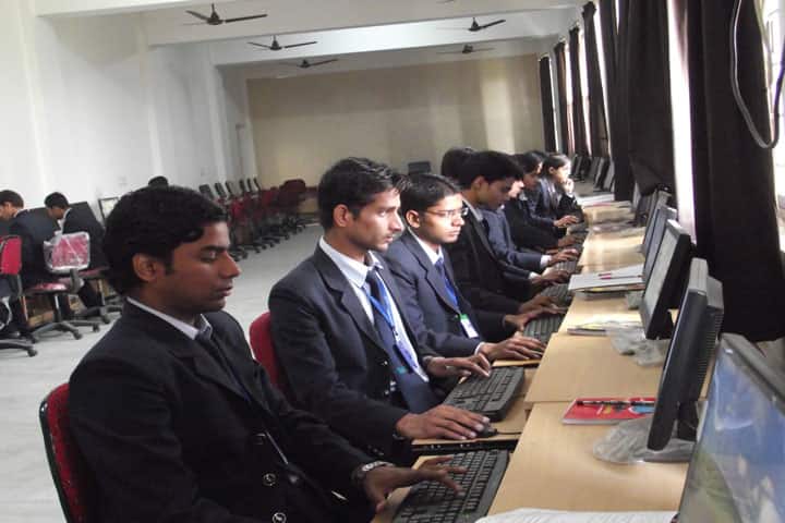 Shriram Institute of Technology, Meerut campus photo 6