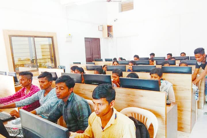 MES Arts and Commerce College, Mehkar campus photo 2