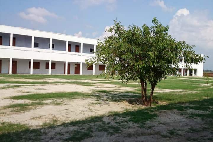Shri Ghurai Lal Verma Science Mahavidyalaya, Hardoi campus photo 2