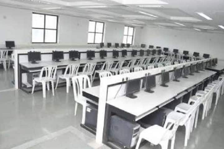 Naran Lala Institute of Management Studies, Navsari campus photo 5