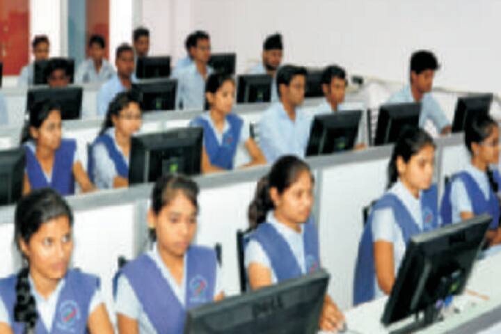 Sharda Devi Degree College, Jhansi campus photo 4